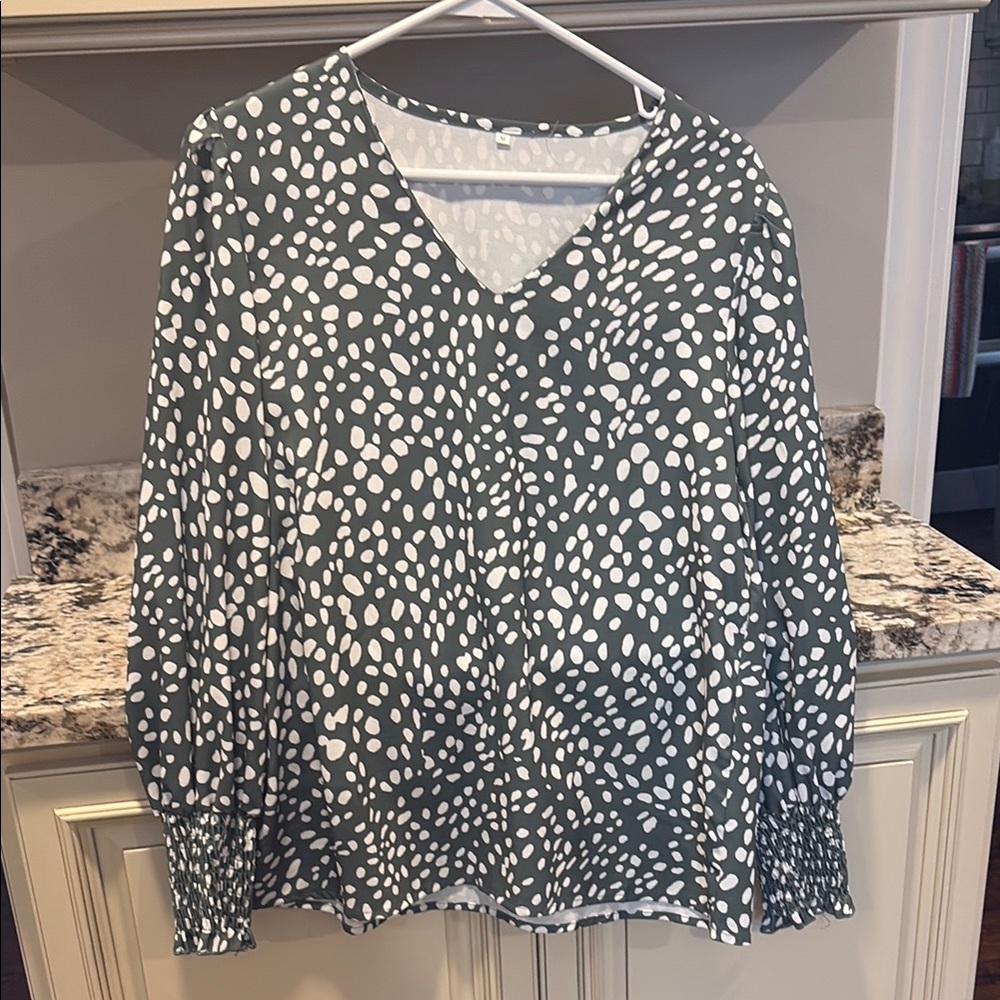 Green and cream top